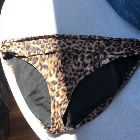 Animal Print Bikini - Picture 6 of 6